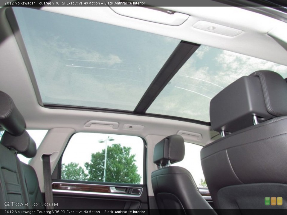 Black Anthracite Interior Sunroof for the 2012 Volkswagen Touareg VR6 FSI Executive 4XMotion #52839471