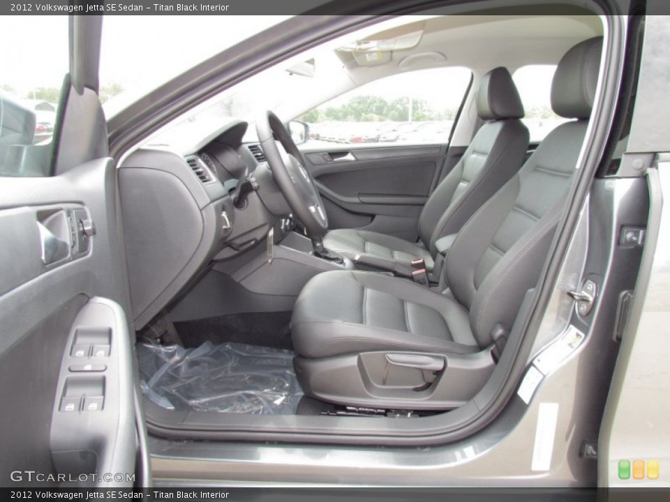 Titan Black Interior Photo for the 2012 Volkswagen Jetta SE Sedan #52840392