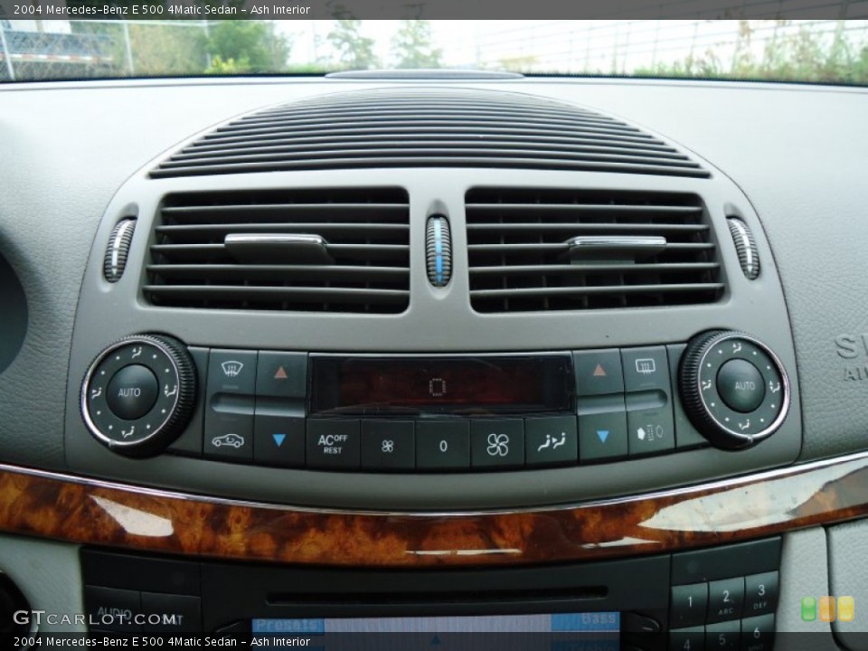 Ash Interior Controls for the 2004 Mercedes-Benz E 500 4Matic Sedan #52846050