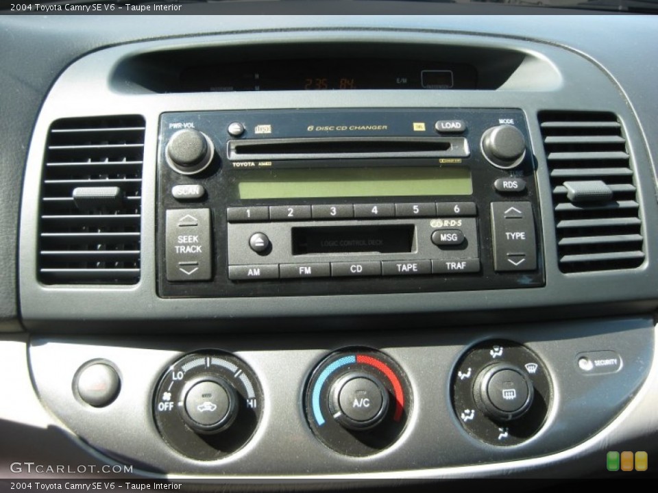 Taupe Interior Controls for the 2004 Toyota Camry SE V6 #52849341