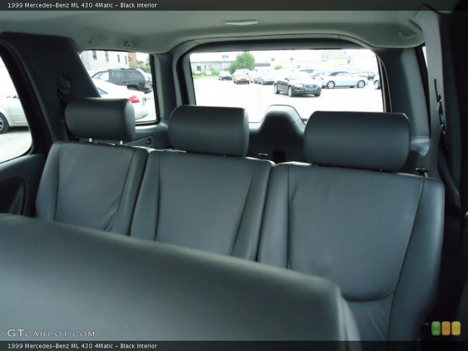 Black 1999 Mercedes-Benz ML Interiors