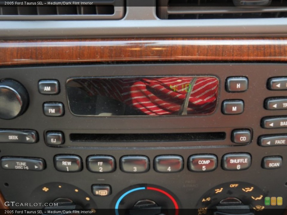 Medium/Dark Flint Interior Audio System for the 2005 Ford Taurus SEL #52855734