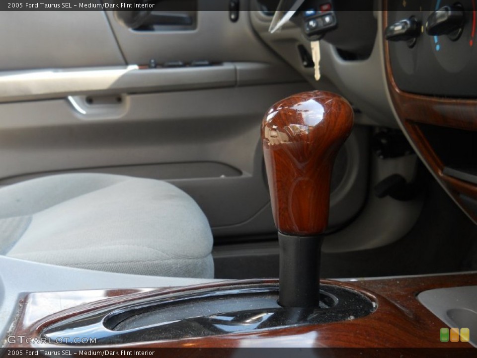Medium/Dark Flint Interior Transmission for the 2005 Ford Taurus SEL #52855926