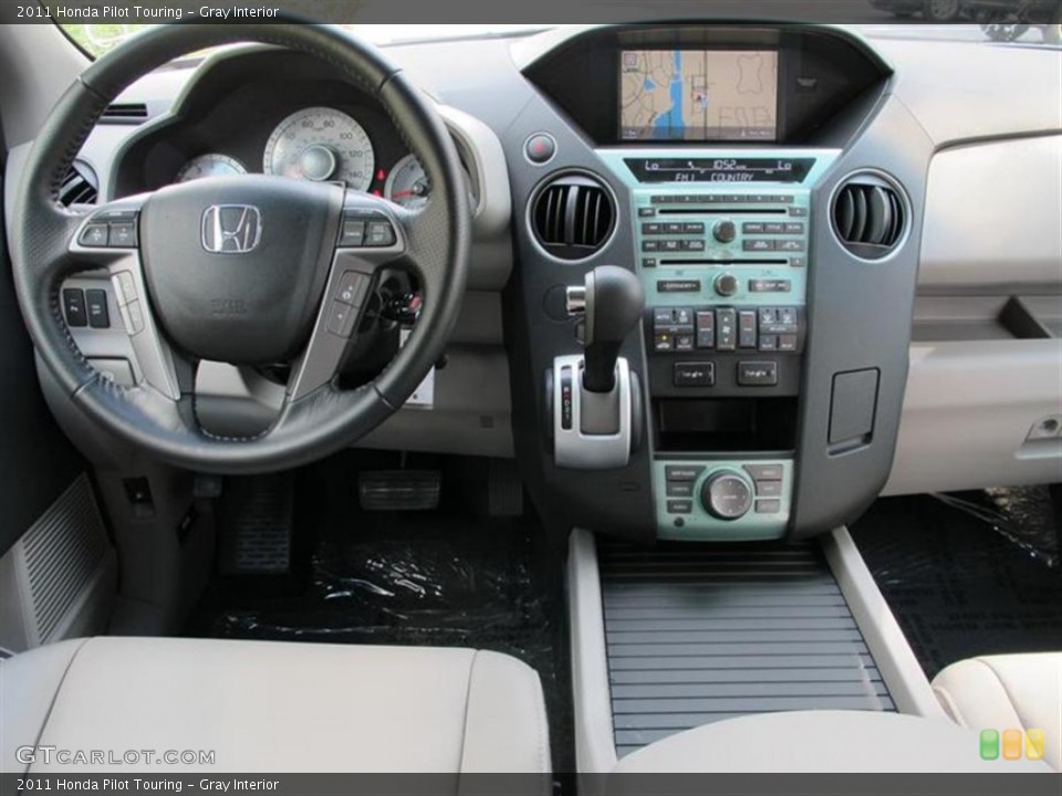 Gray Interior Dashboard for the 2011 Honda Pilot Touring #52857597