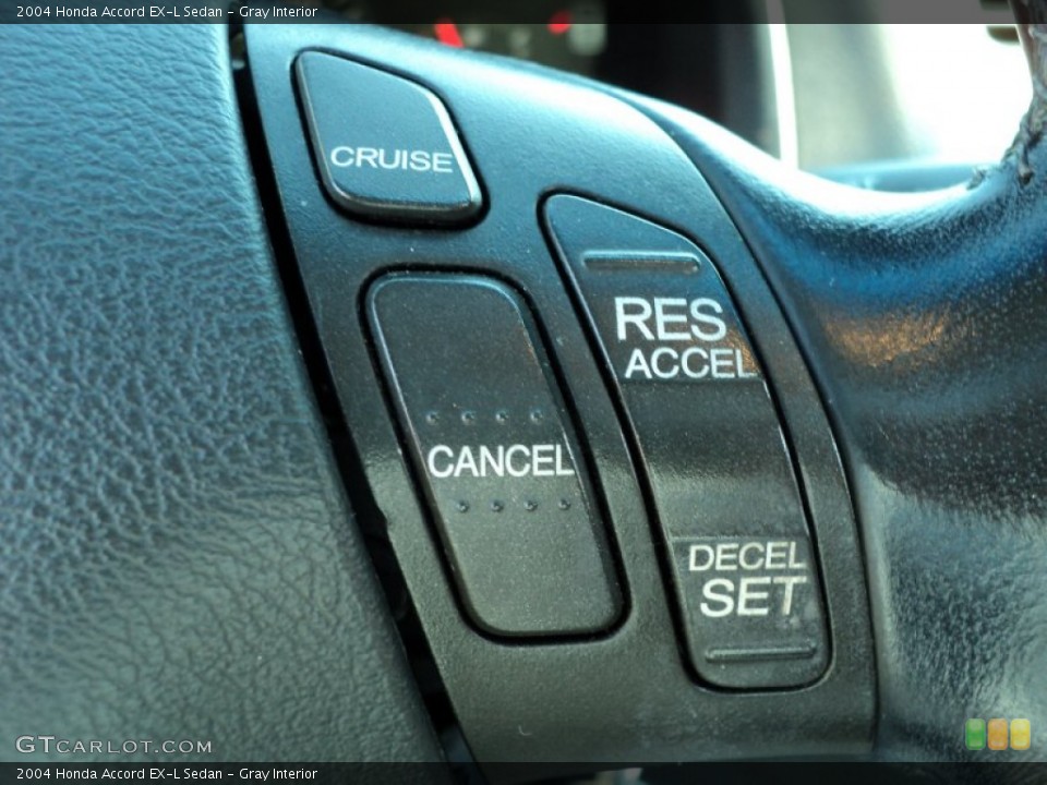 Gray Interior Controls for the 2004 Honda Accord EX-L Sedan #52857852