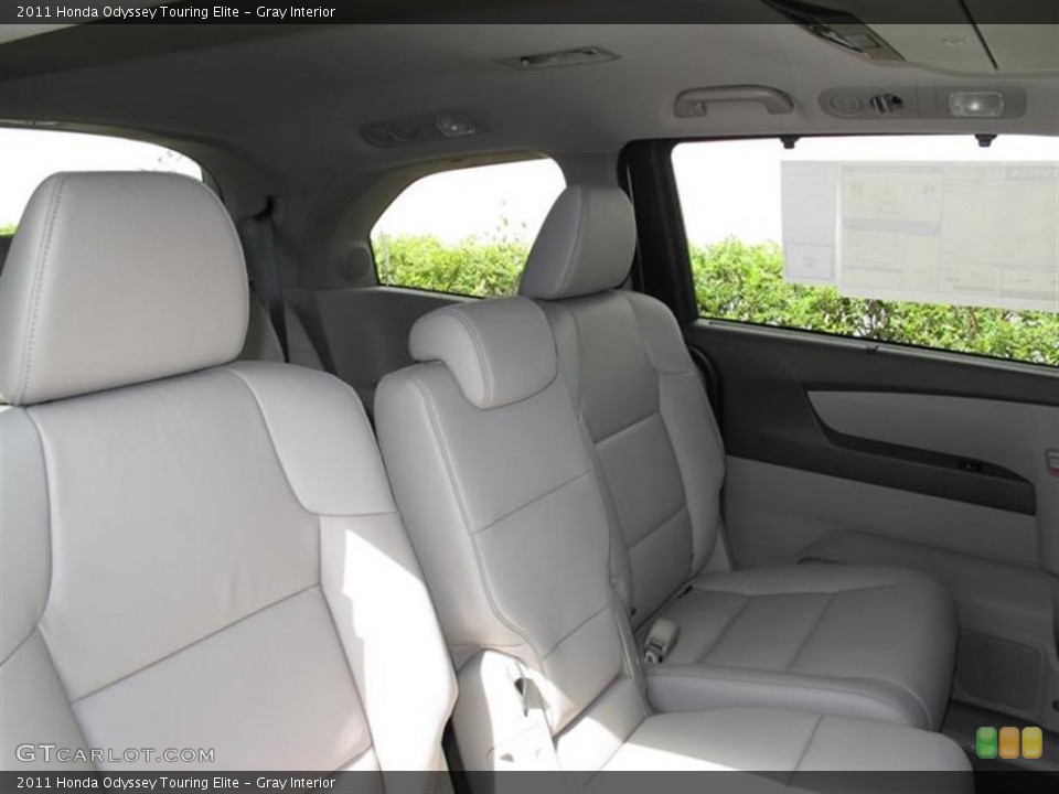 Gray Interior Photo for the 2011 Honda Odyssey Touring Elite #52858872