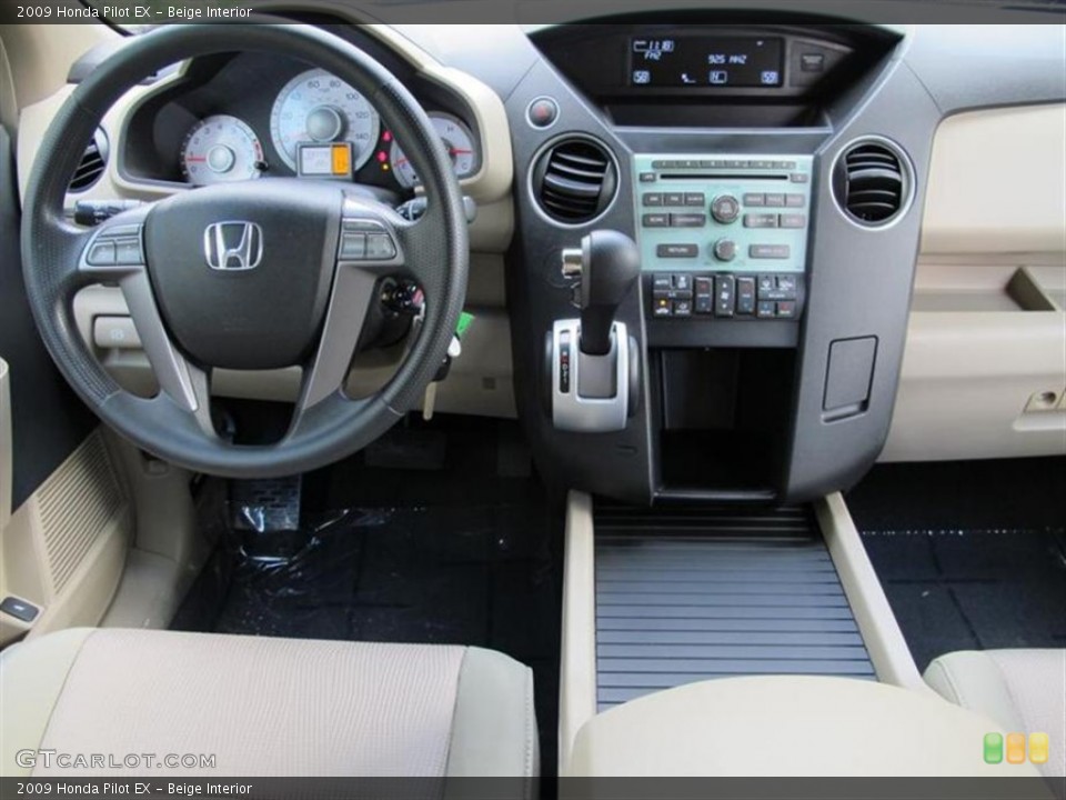 Beige Interior Dashboard for the 2009 Honda Pilot EX #52861710