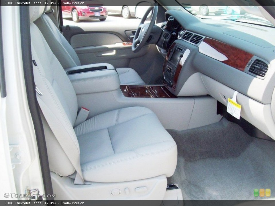 Ebony Interior Photo for the 2008 Chevrolet Tahoe LTZ 4x4 #52873320
