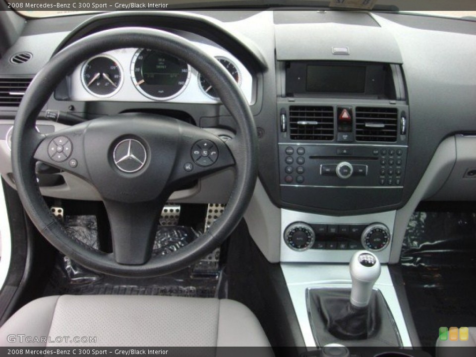 Grey/Black Interior Dashboard for the 2008 Mercedes-Benz C 300 Sport #52873743