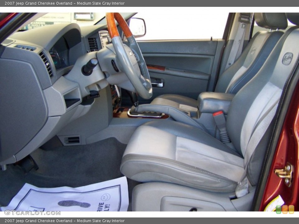 Medium Slate Gray Interior Photo for the 2007 Jeep Grand Cherokee Overland #52874094