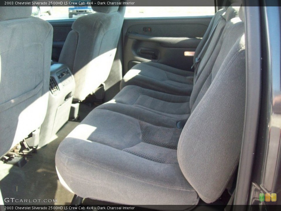 Dark Charcoal Interior Photo for the 2003 Chevrolet Silverado 2500HD LS Crew Cab 4x4 #52874730
