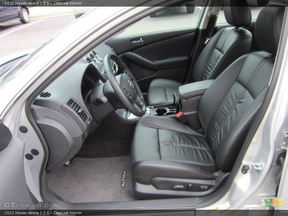 Charcoal Interior Photo for the 2012 Nissan Altima 2.5 S #52875909