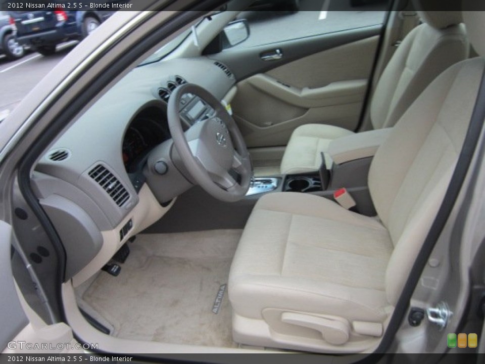 Blonde Interior Photo for the 2012 Nissan Altima 2.5 S #52876170