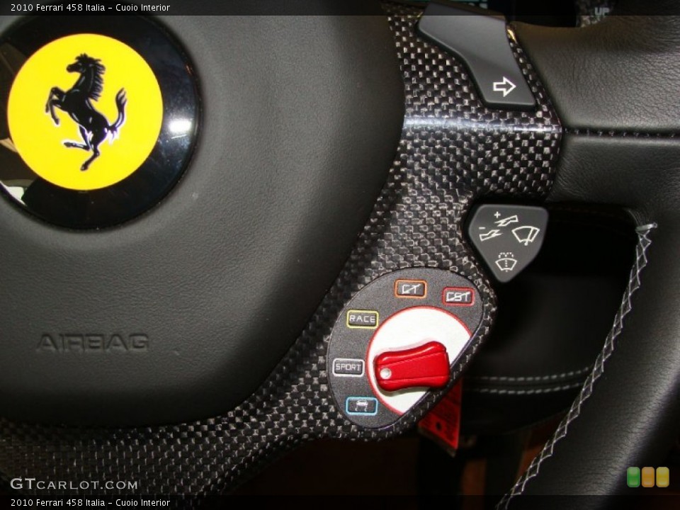 Cuoio Interior Controls for the 2010 Ferrari 458 Italia #52886634
