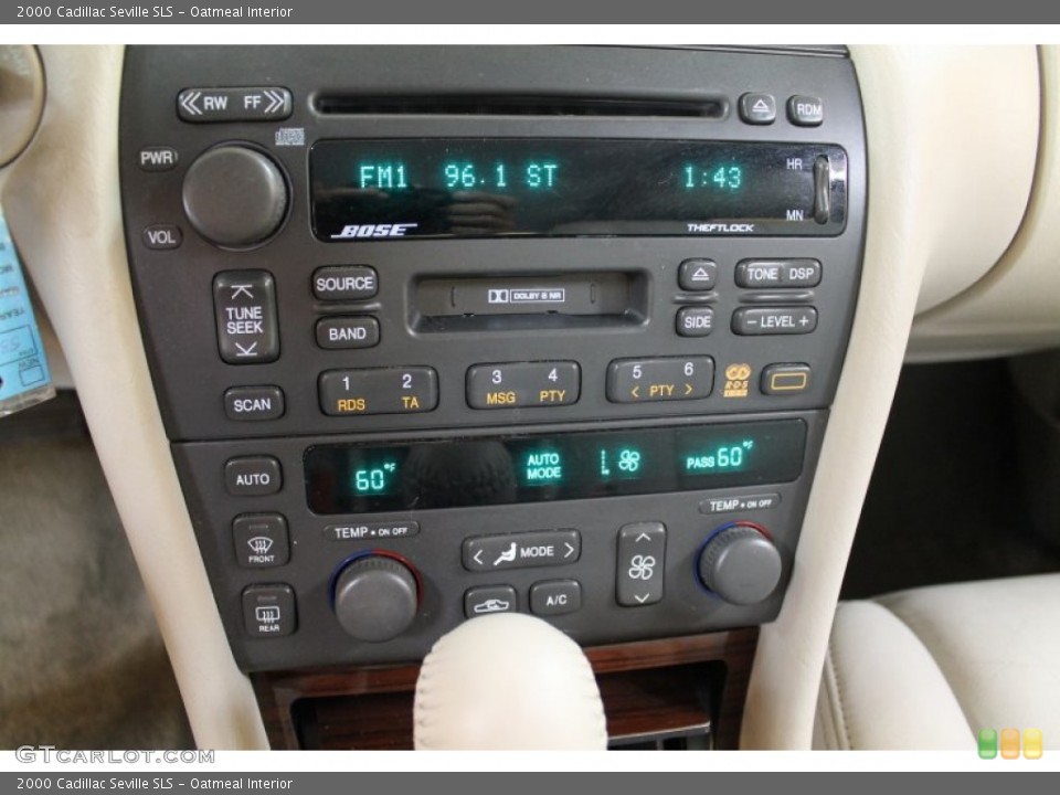 Oatmeal Interior Audio System for the 2000 Cadillac Seville SLS #52887099