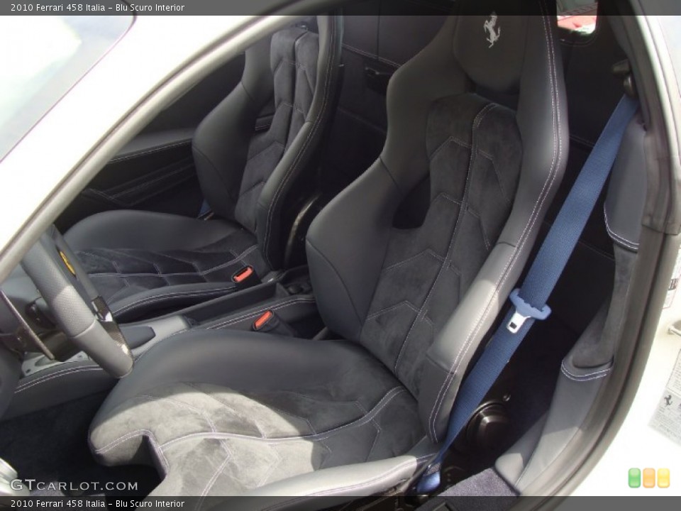 Blu Scuro 2010 Ferrari 458 Interiors