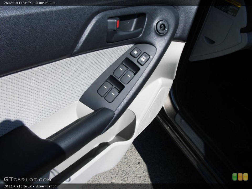 Stone Interior Controls for the 2012 Kia Forte EX #52889805