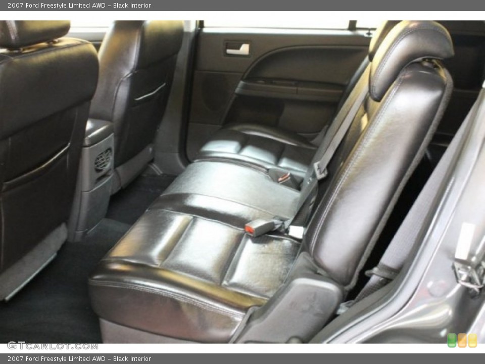 Black Interior Photo for the 2007 Ford Freestyle Limited AWD #52889865