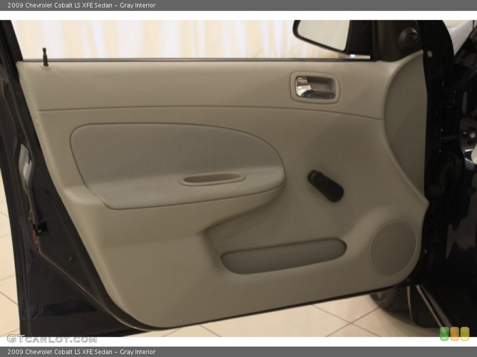 Gray Interior Door Panel for the 2009 Chevrolet Cobalt LS XFE Sedan #52889931