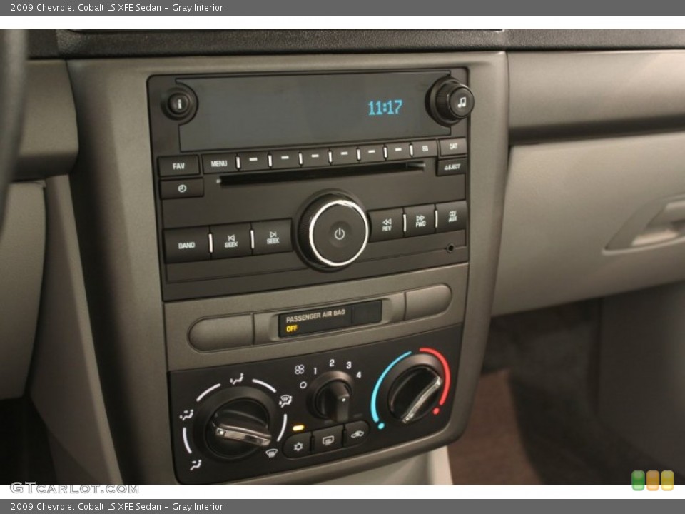 Gray Interior Controls for the 2009 Chevrolet Cobalt LS XFE Sedan #52889994