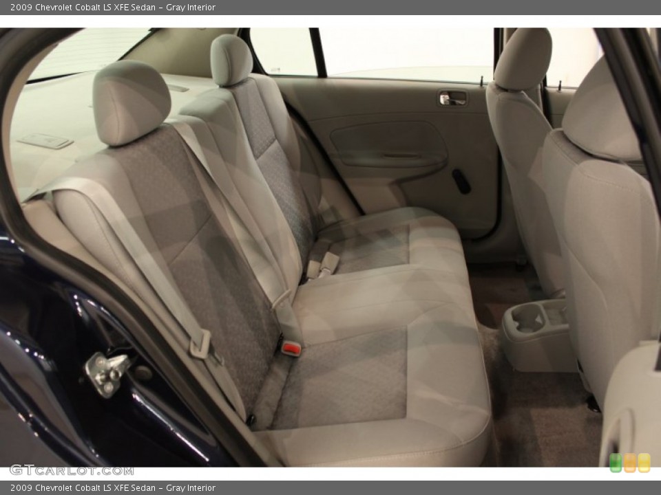 Gray Interior Photo for the 2009 Chevrolet Cobalt LS XFE Sedan #52890024