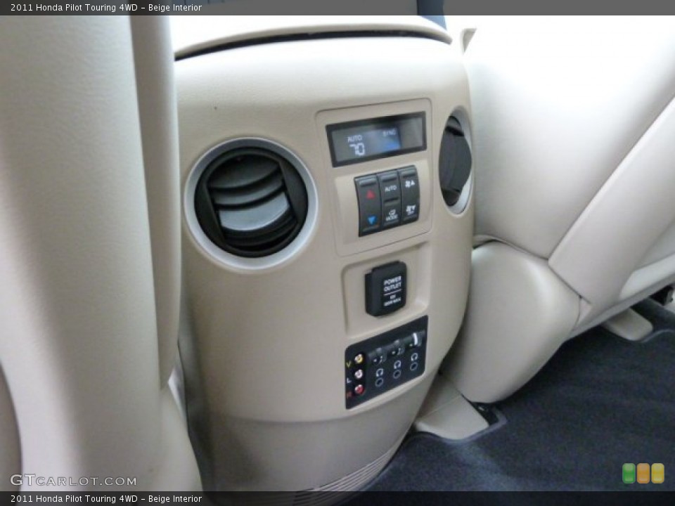 Beige Interior Controls for the 2011 Honda Pilot Touring 4WD #52891966