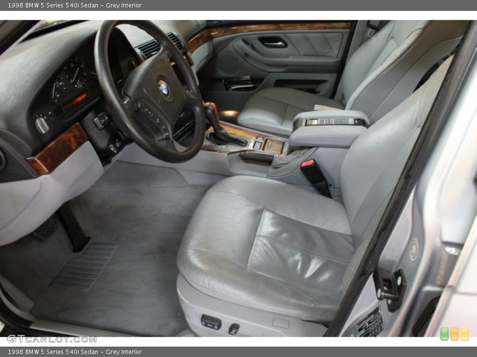Grey Interior Photo for the 1998 BMW 5 Series 540i Sedan #52892214