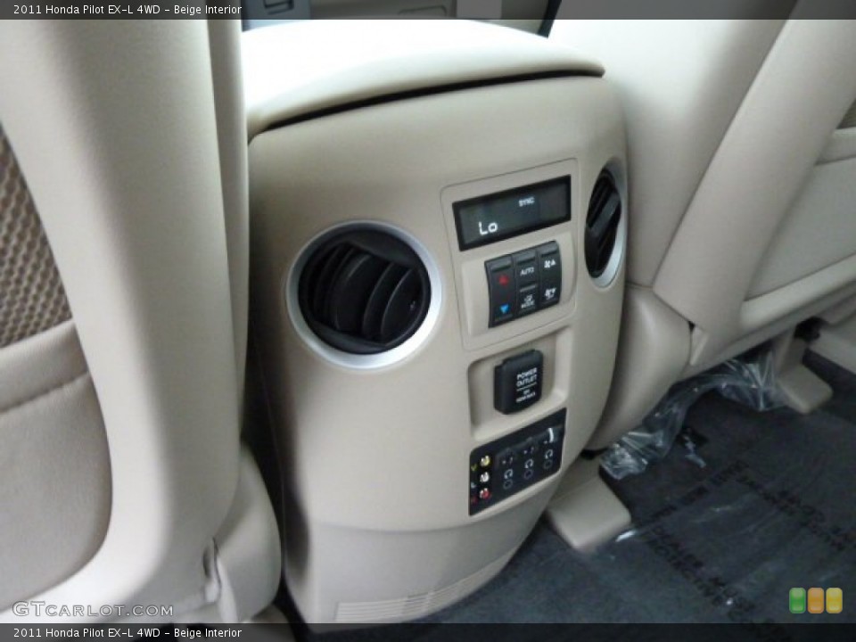 Beige Interior Controls for the 2011 Honda Pilot EX-L 4WD #52892661