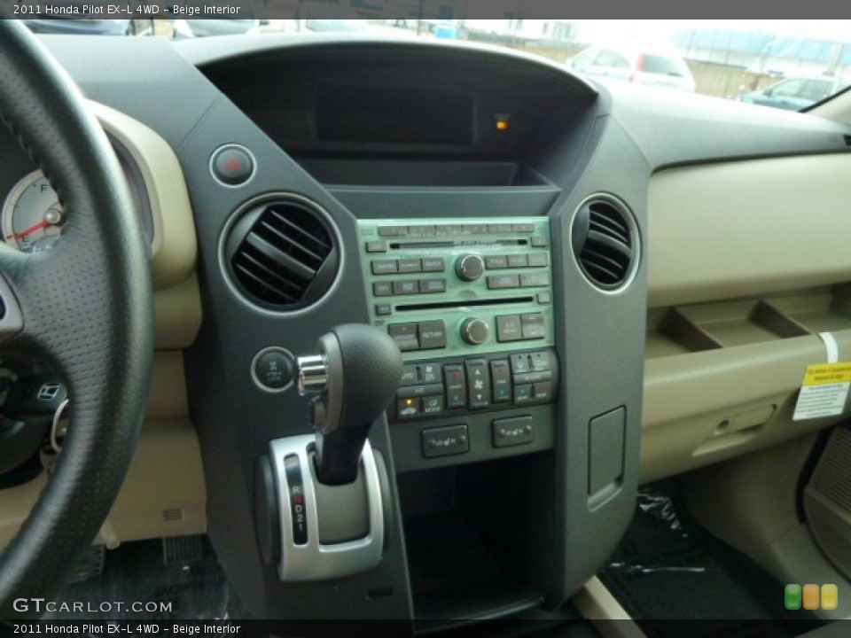Beige Interior Controls for the 2011 Honda Pilot EX-L 4WD #52892697