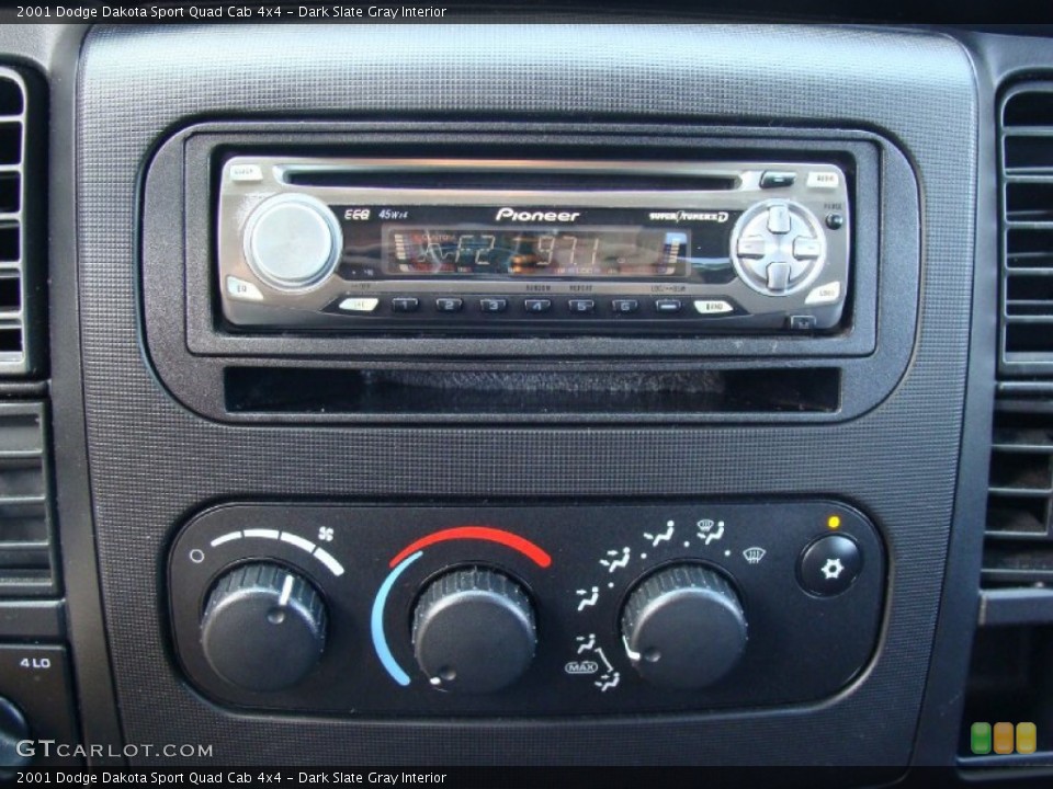 Dark Slate Gray Interior Audio System for the 2001 Dodge Dakota Sport Quad Cab 4x4 #52893888