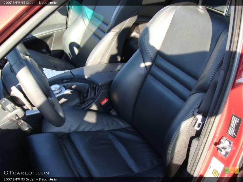 Black Interior Photo for the 2007 BMW M5 Sedan #52895583