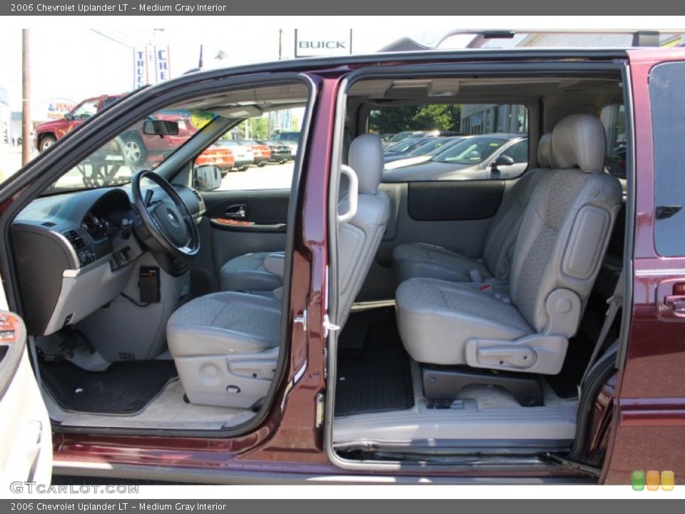 Medium Gray Interior Photo for the 2006 Chevrolet Uplander LT #52900470