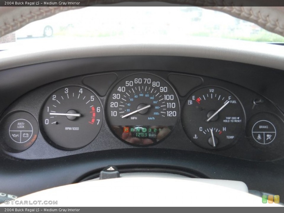 Medium Gray Interior Gauges for the 2004 Buick Regal LS #52901150