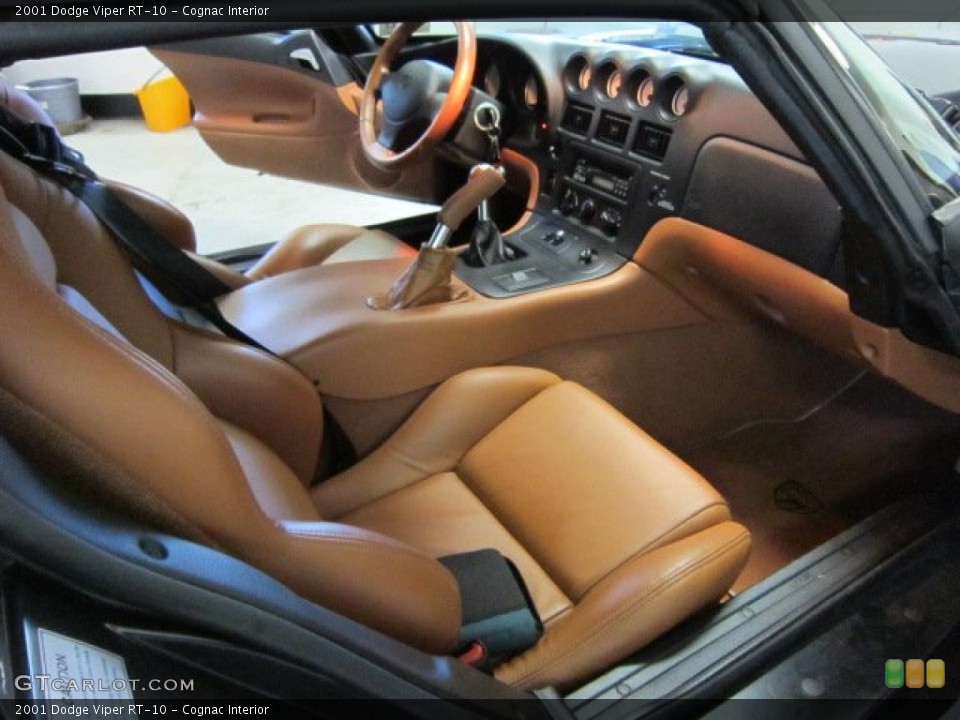 Cognac Interior Photo for the 2001 Dodge Viper RT-10 #52904565