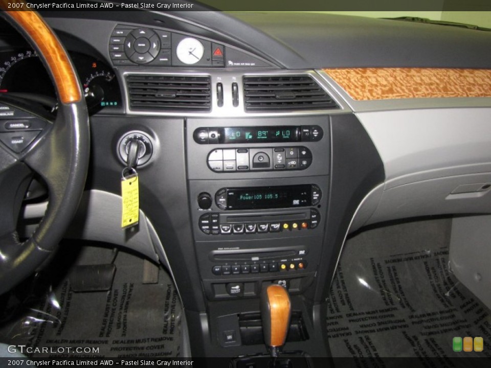 Pastel Slate Gray Interior Controls for the 2007 Chrysler Pacifica Limited AWD #52906143