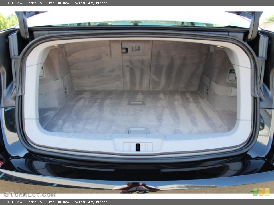 Everest Gray Interior Trunk for the 2011 BMW 5 Series 550i Gran Turismo #52908717