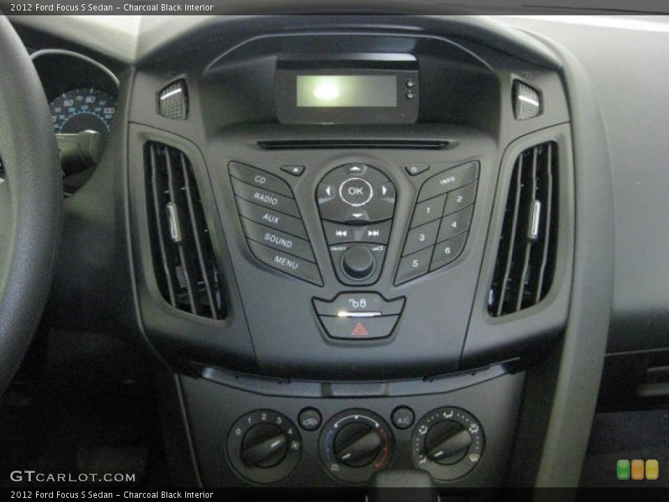 Charcoal Black Interior Controls for the 2012 Ford Focus S Sedan #52920648