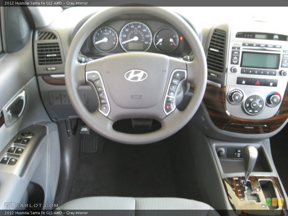 Gray Interior Dashboard for the 2012 Hyundai Santa Fe GLS AWD #52922917