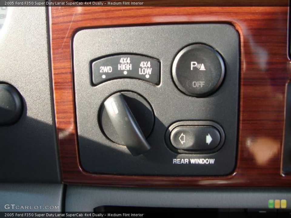 Medium Flint Interior Controls for the 2005 Ford F350 Super Duty Lariat SuperCab 4x4 Dually #52924945