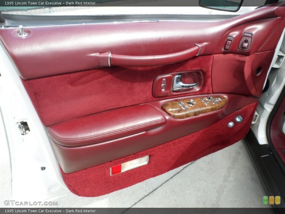 Dark Red Interior Door Panel for the 1995 Lincoln Town Car Executive #52925302