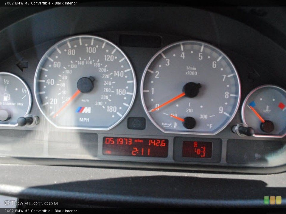 Black Interior Gauges for the 2002 BMW M3 Convertible #52929105