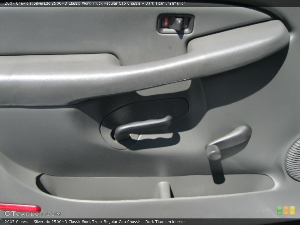 Dark Titanium Interior Door Panel for the 2007 Chevrolet Silverado 2500HD Classic Work Truck Regular Cab Chassis #52942206