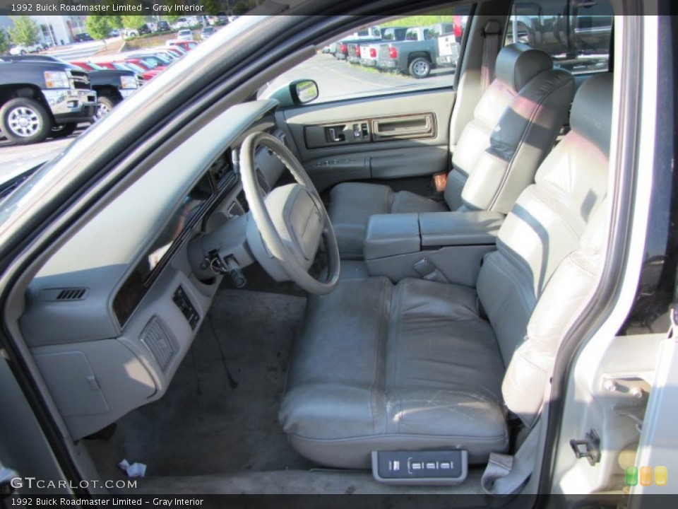 Gray Interior Photo for the 1992 Buick Roadmaster Limited #52942539