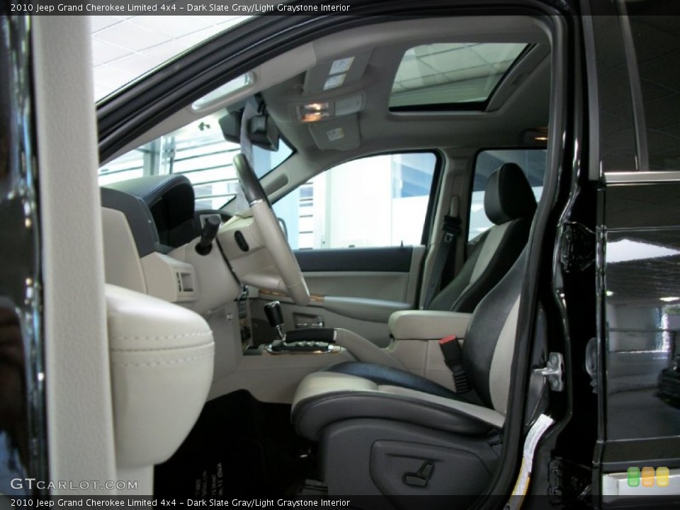 Dark Slate Gray/Light Graystone Interior Photo for the 2010 Jeep Grand Cherokee Limited 4x4 #52944114