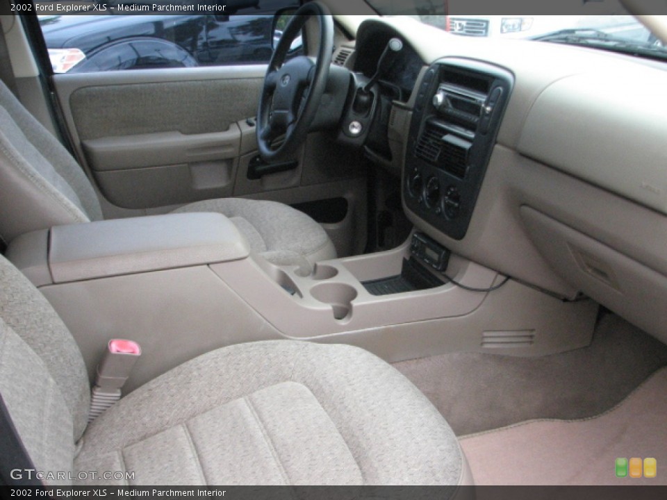 Medium Parchment Interior Photo for the 2002 Ford Explorer XLS #52945107