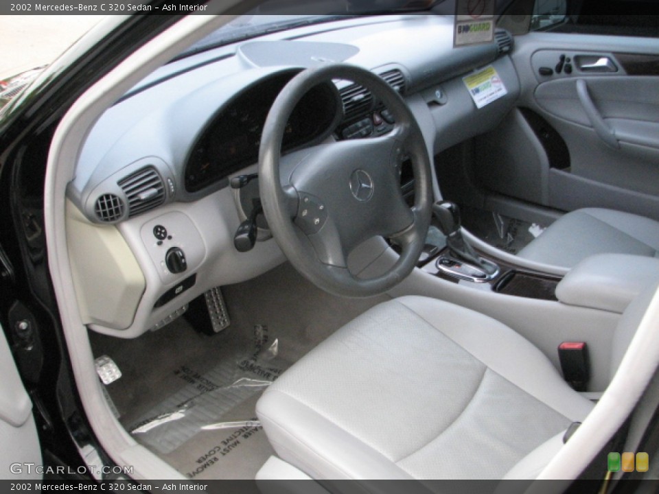 Ash Interior Photo for the 2002 Mercedes-Benz C 320 Sedan #52946331