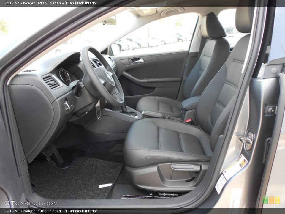 Titan Black Interior Photo for the 2012 Volkswagen Jetta SE Sedan #52950525