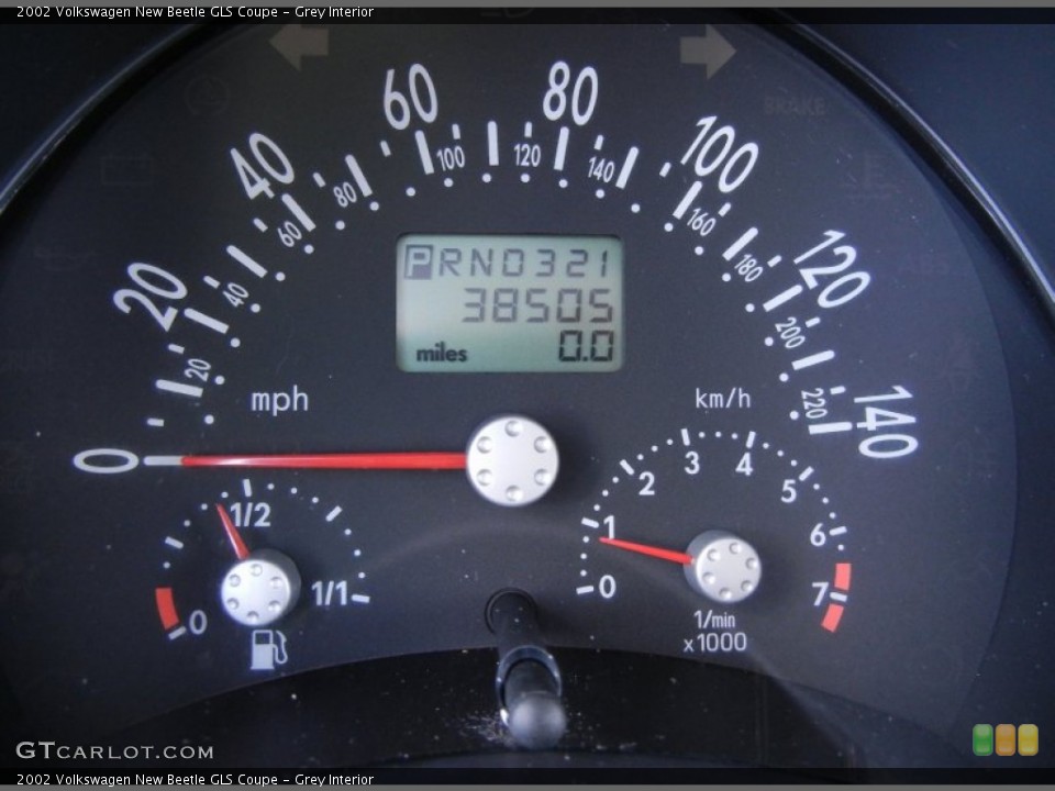 Grey Interior Gauges for the 2002 Volkswagen New Beetle GLS Coupe #52955037