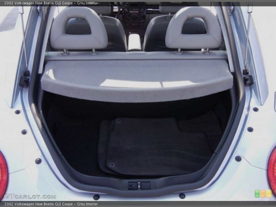 Grey Interior Trunk for the 2002 Volkswagen New Beetle GLS Coupe #52955106