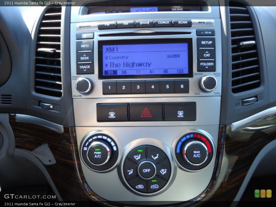Gray Interior Audio System for the 2011 Hyundai Santa Fe GLS #52958733